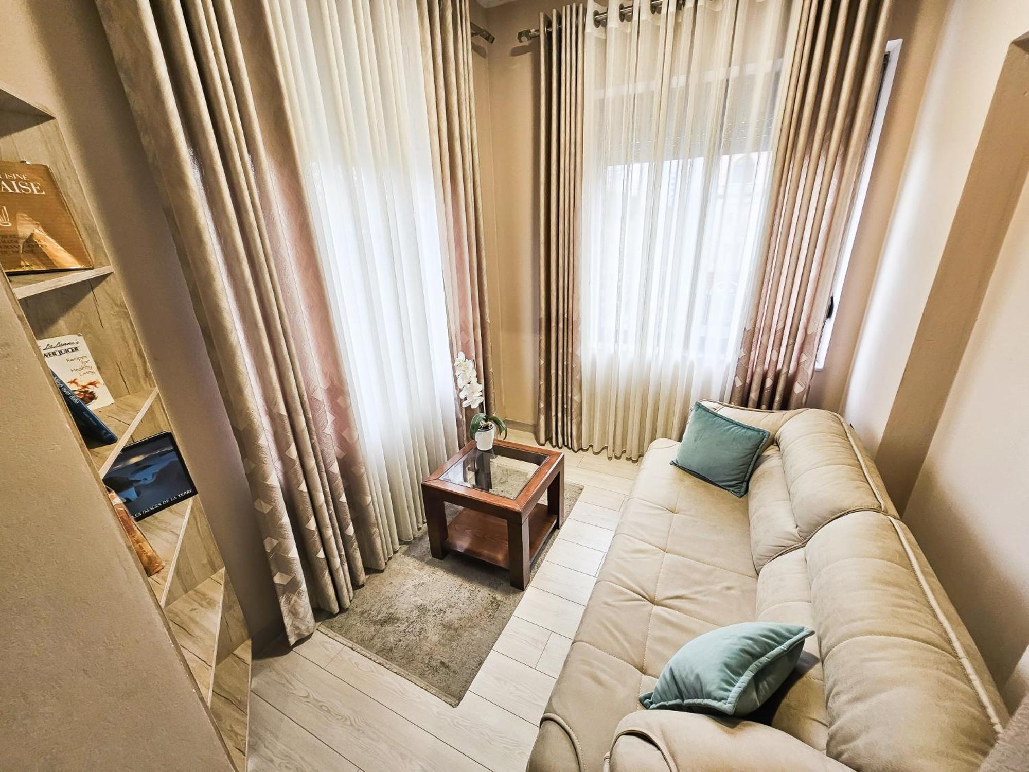 Apartament Sunflower Junior *